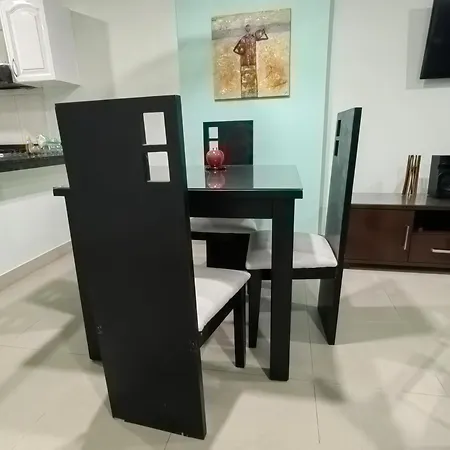 Alquiler De Zona Turistica Barrio El Laguito Apartamento